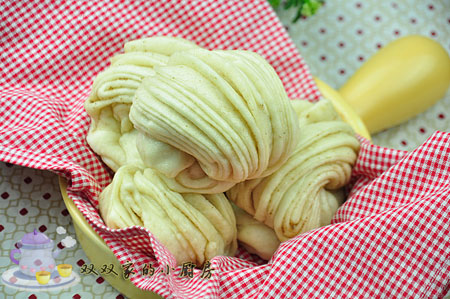 最简单花卷的6种拧法