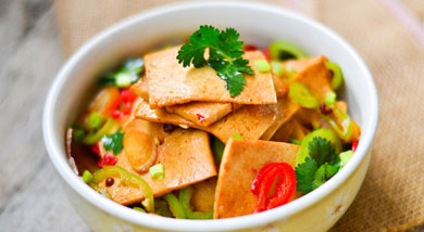 辣炒千页豆腐的做法_辣炒千页豆腐的家常做法