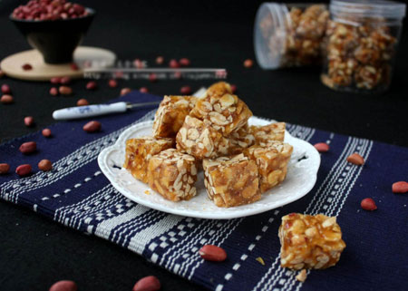 花生糖的做法_花生糖的家常做法_正宗花生糖怎么做好吃-美妈三餐